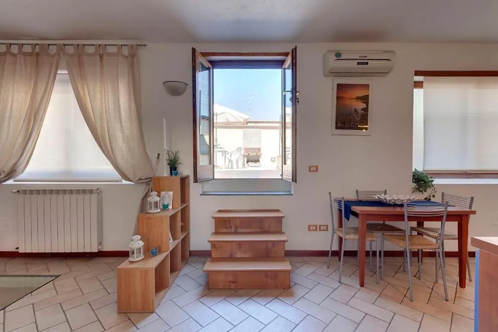 La Rosa Apartment-1
